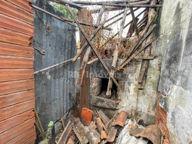 Moradia T3 para Venda em Envendos Foto 30