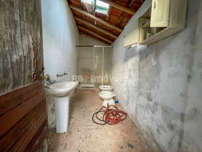 Moradia T3 para Venda em Envendos Foto 33