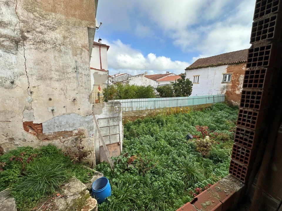 Prédio para Venda em São João Baptista e Santa Maria dos Olivais Foto 13