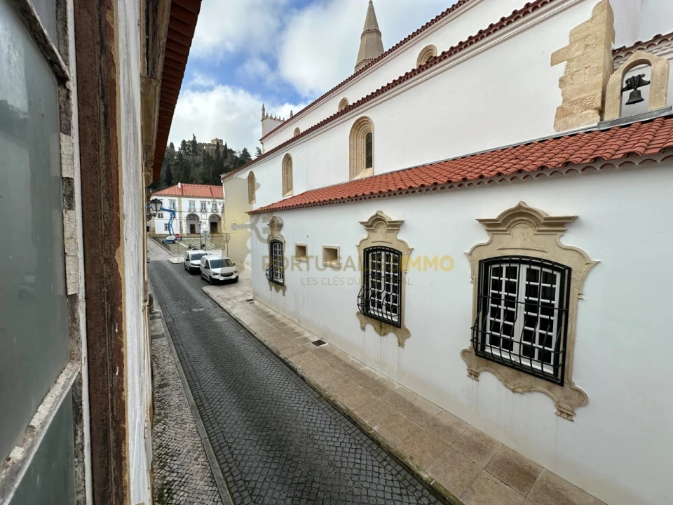 Prédio para Venda em São João Baptista e Santa Maria dos Olivais Foto 31