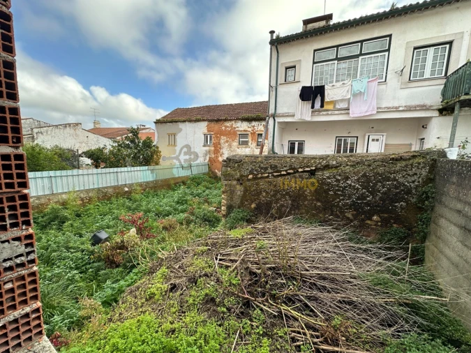 Prédio para Venda em São João Baptista e Santa Maria dos Olivais Foto 15