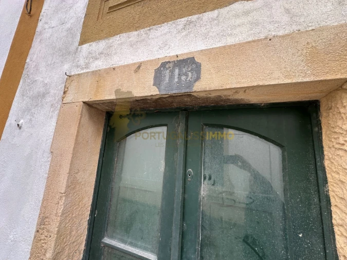 Prédio para Venda em São João Baptista e Santa Maria dos Olivais Foto 42