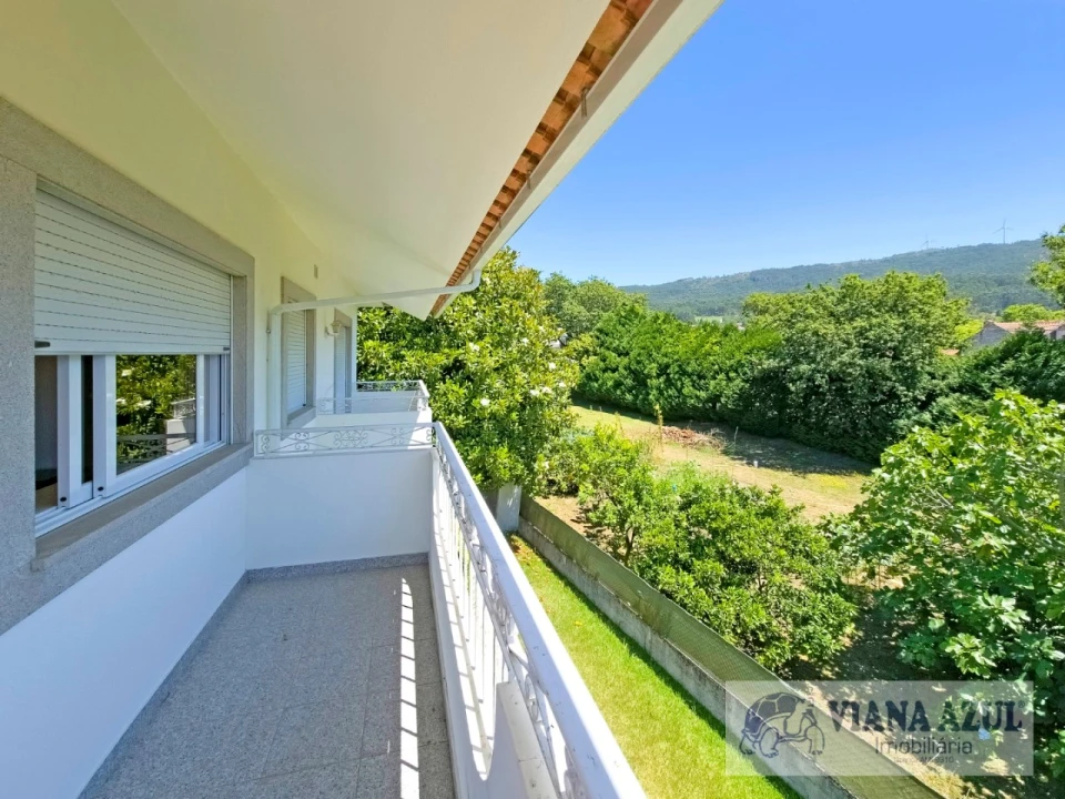 Moradia T4 para Venda em Afife Foto 5