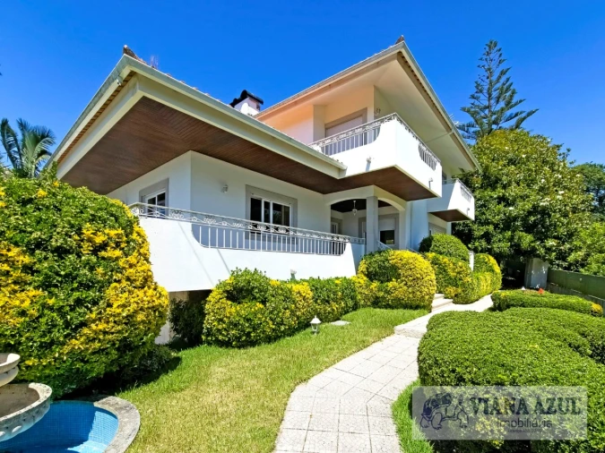 Moradia T4 para Venda em Afife Foto 1