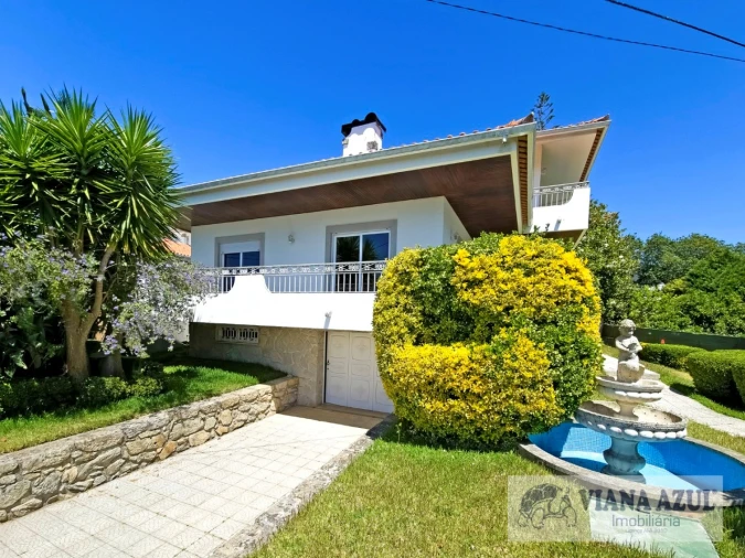 Moradia T4 para Venda em Afife Foto 2