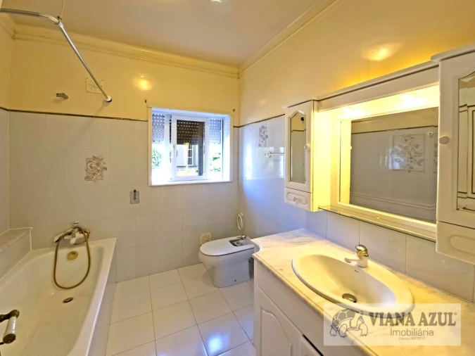 Moradia T4 para Venda em Afife Foto 21