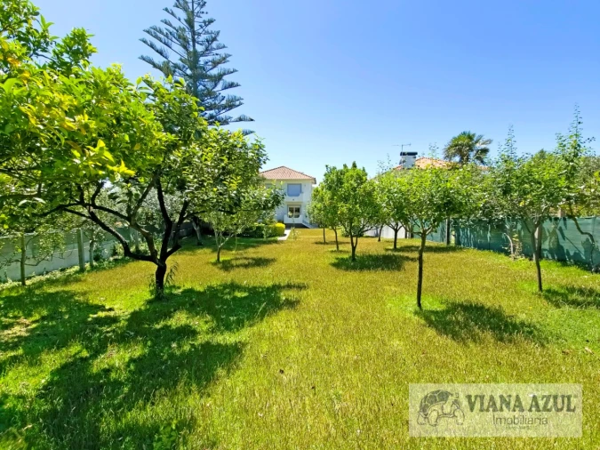 Moradia T4 para Venda em Afife Foto 37