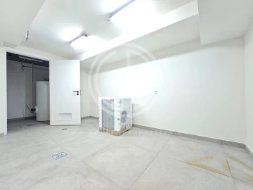Moradia T4 para Venda em Montenegro