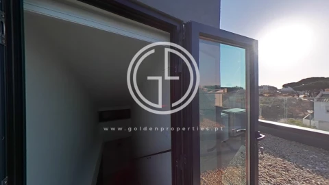 Moradia T4 para Venda em Montenegro