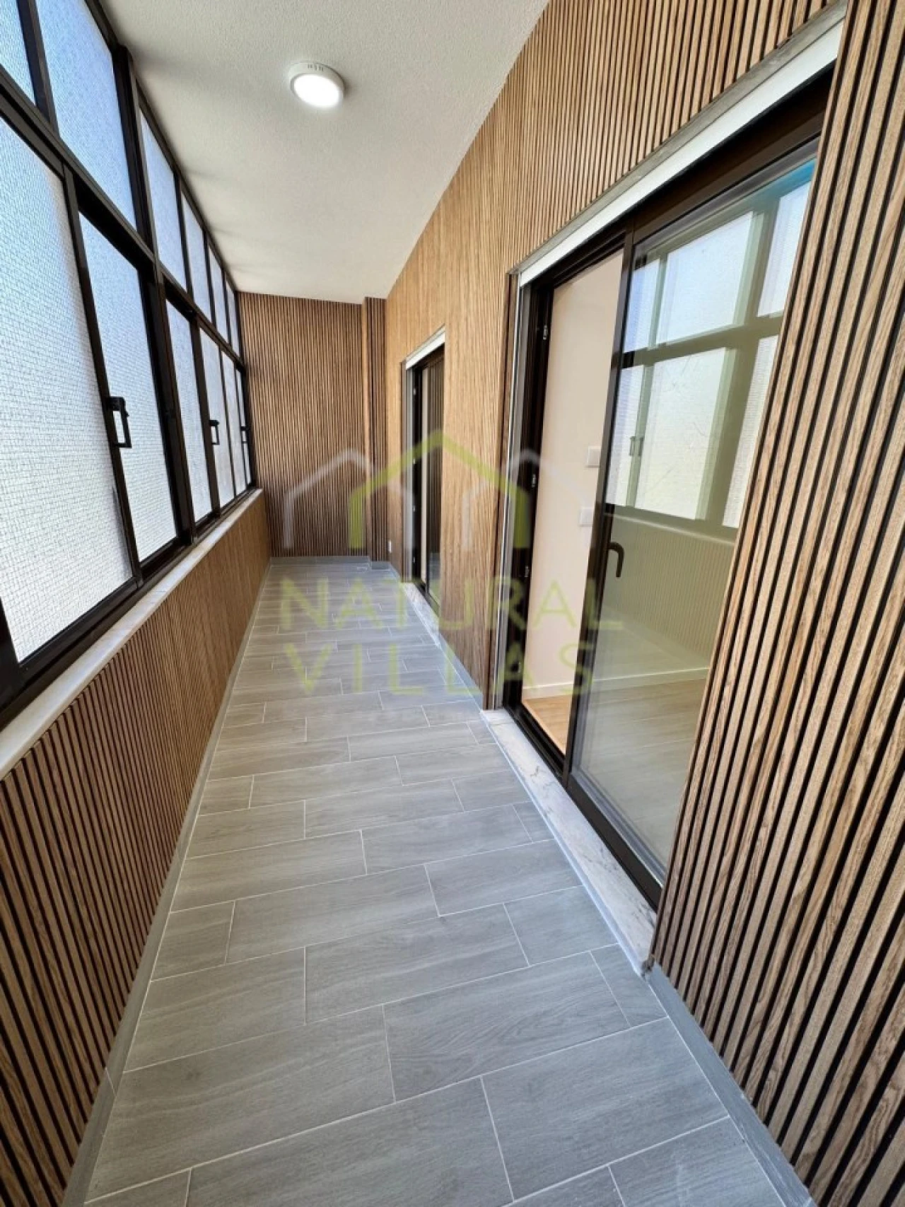 Apartamento T3 para Venda em Quarteira Foto 11