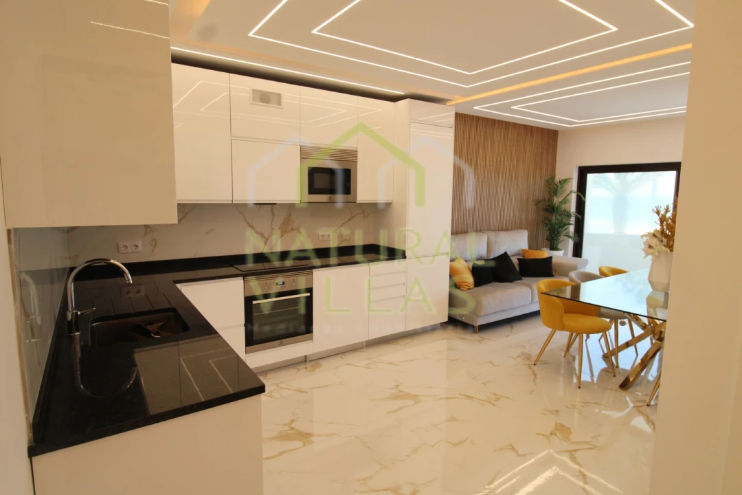 Apartamento T3 para Venda em Quarteira Foto 1