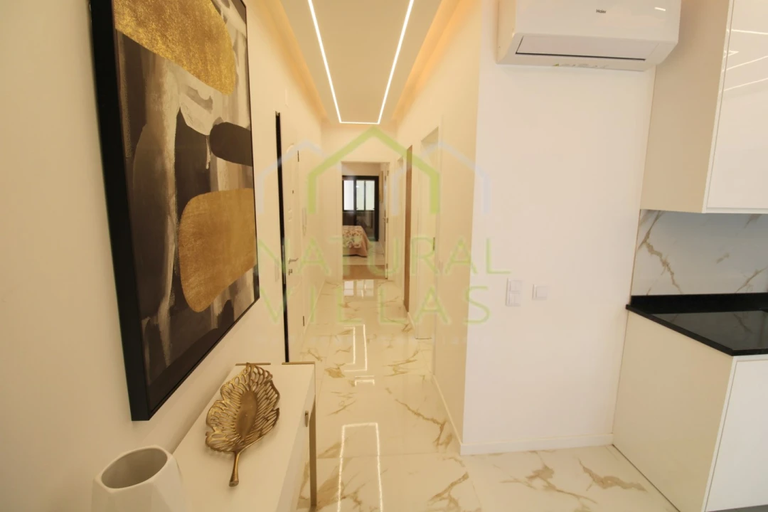 Apartamento T3 para Venda em Quarteira Foto 7