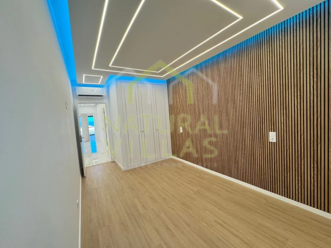 Apartamento T3 para Venda em Quarteira Foto 9