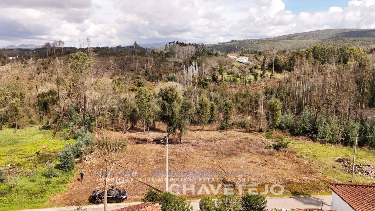 Terreno para Venda em Pousaflores Foto 3