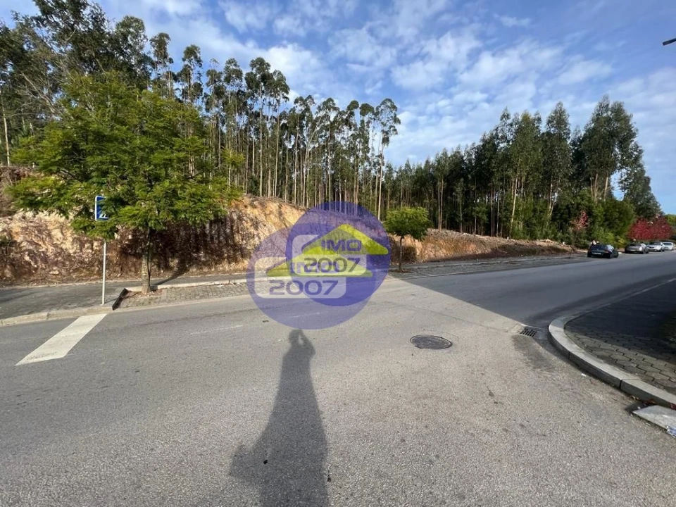 Terreno para Venda em Sandim, Olival, Lever e Crestuma Foto 8