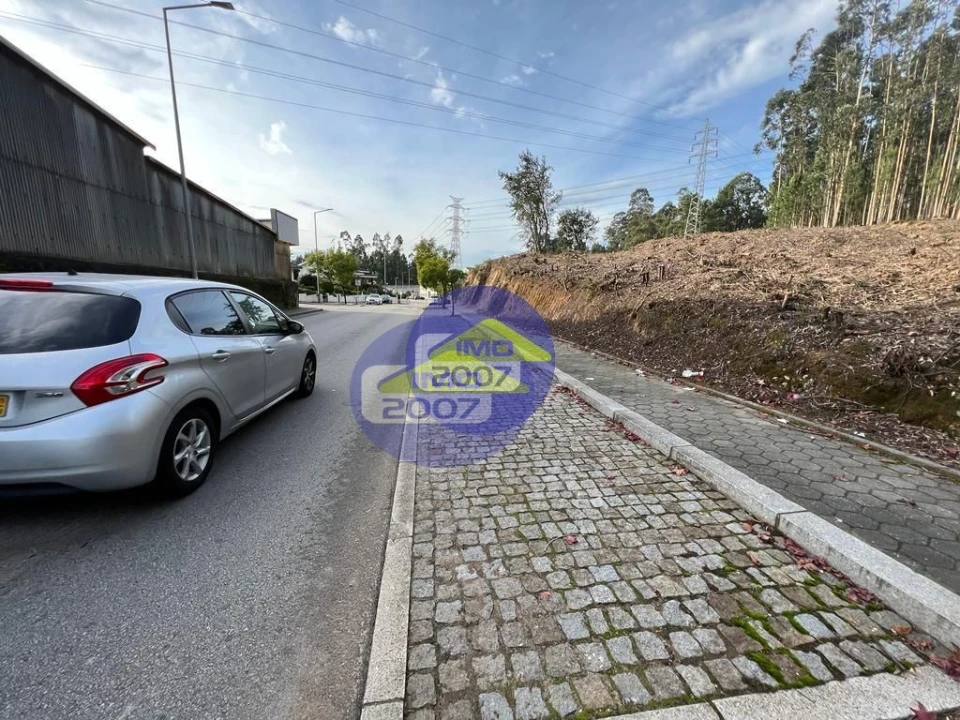 Terreno para Venda em Sandim, Olival, Lever e Crestuma Foto 11