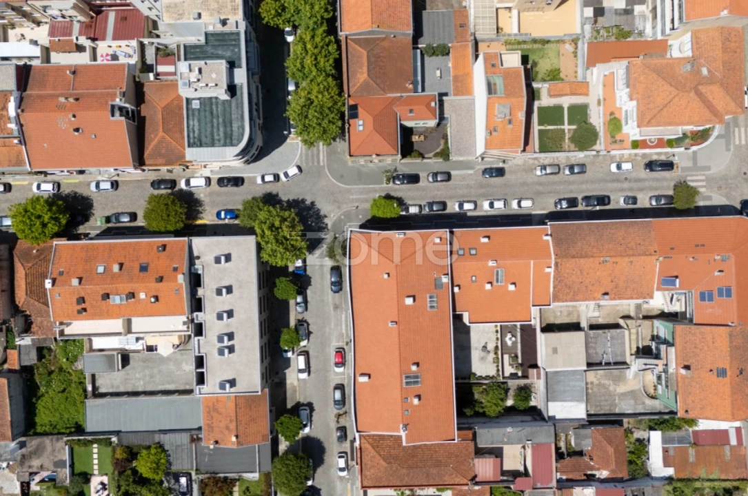 Negócio para Arrendamento em Espinho Foto 17