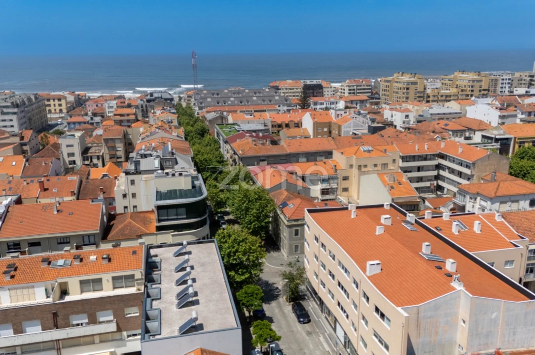 Negócio para Arrendamento em Espinho Foto 19