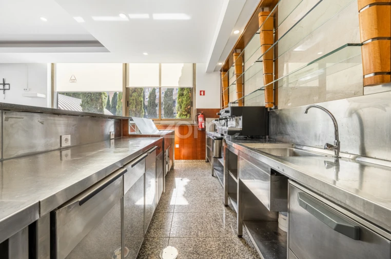 Negócio para Venda em Custóias, Leça do Balio e Guifões Foto 3