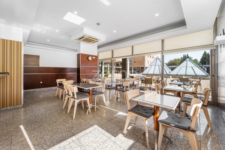 Negócio para Venda em Custóias, Leça do Balio e Guifões Foto 4