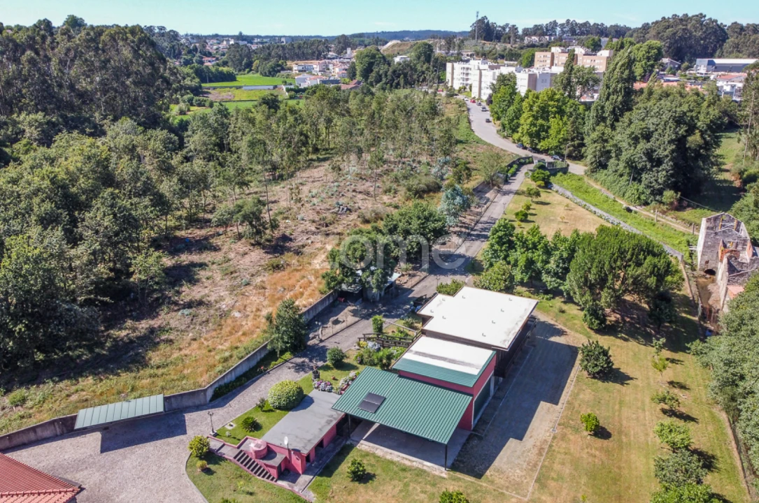 Moradia T4 para Venda em Cidade da Maia Foto 55