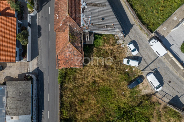 Terreno para Venda em Grijó e Sermonde Foto 4