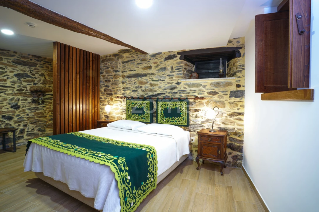 Quinta T9 para Venda em Gostei Foto 25