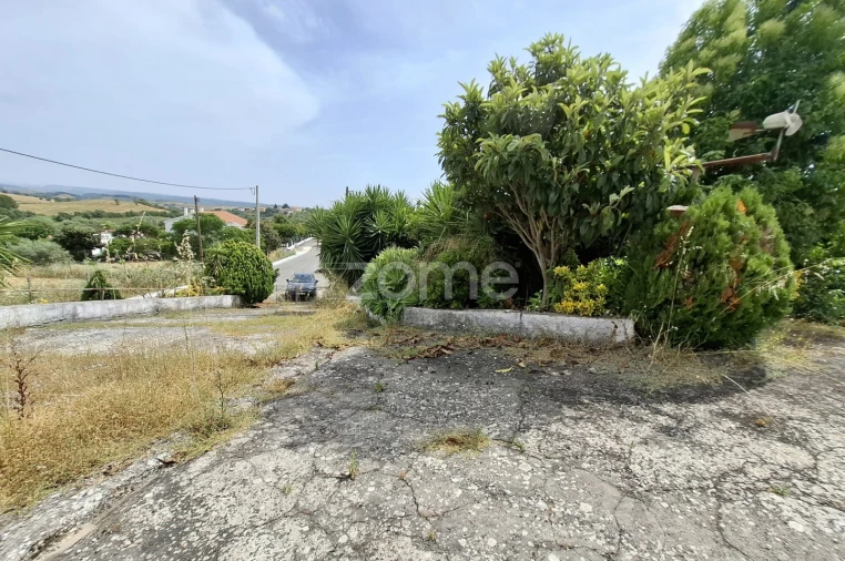 Quinta T2 para Venda em Moçarria Foto 16