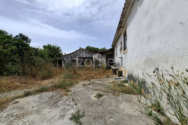 Quinta T2 para Venda em Moçarria Foto 11