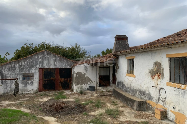 Quinta T2 para Venda em Moçarria Foto 10