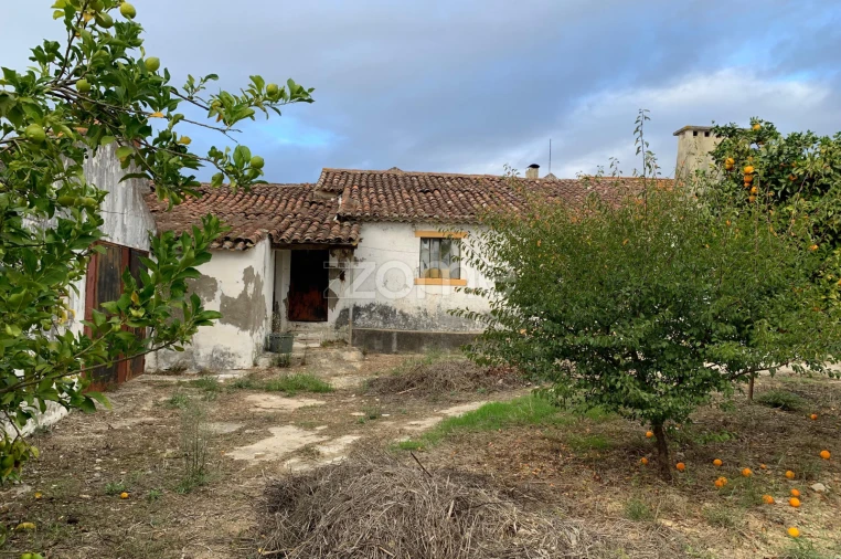 Quinta T2 para Venda em Moçarria Foto 3