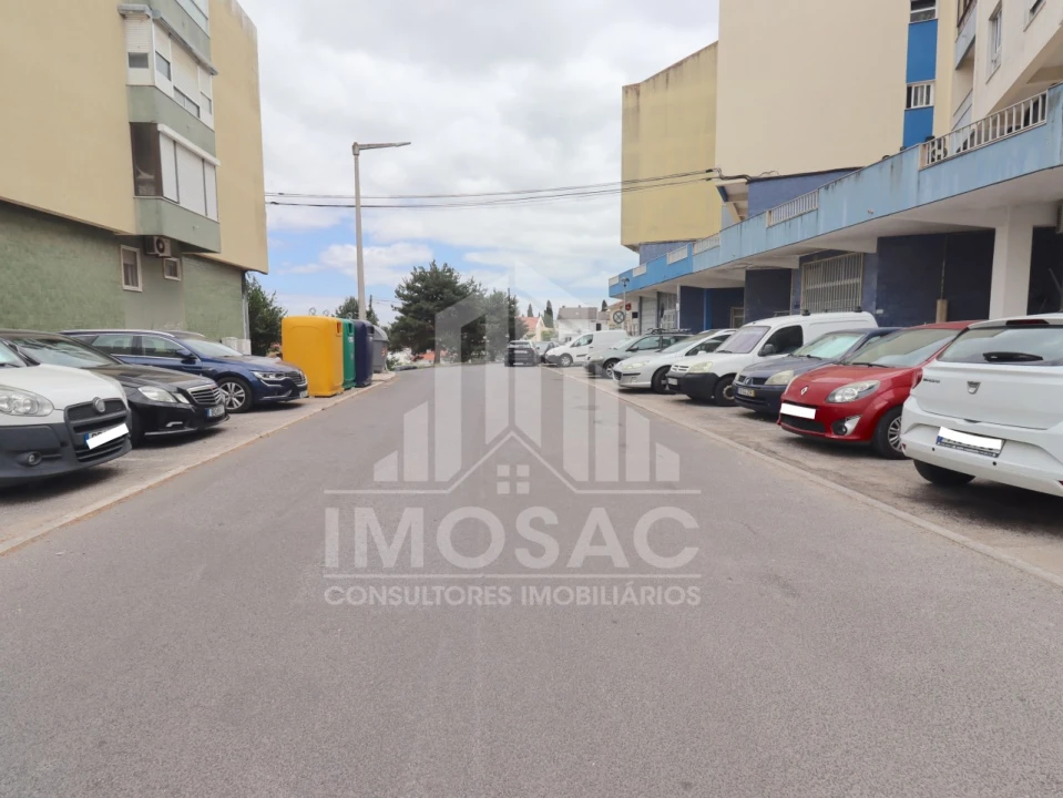 Loja para Venda em Loures Foto 10