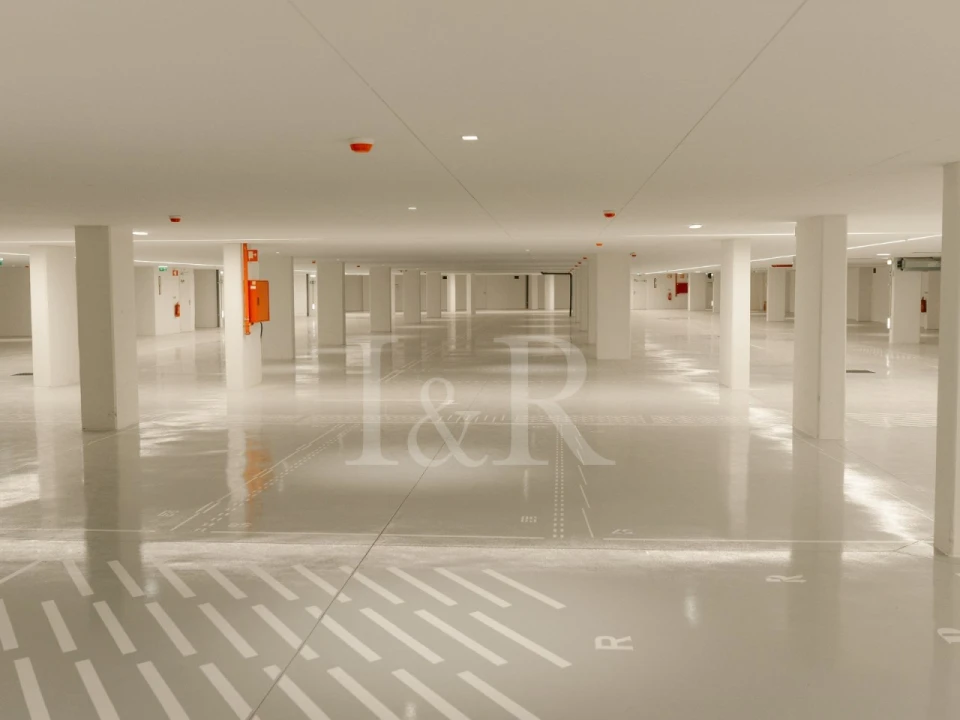 Apartamento T3 para Venda em Quarteira Foto 23