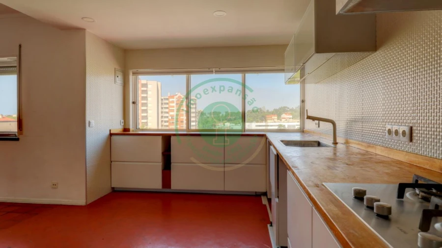 Apartamento T4 para Venda em Buarcos Foto 4