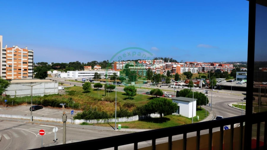 Apartamento T4 para Venda em Buarcos Foto 8