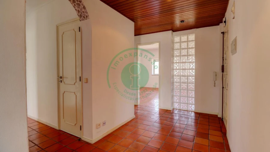 Apartamento T4 para Venda em Buarcos Foto 9