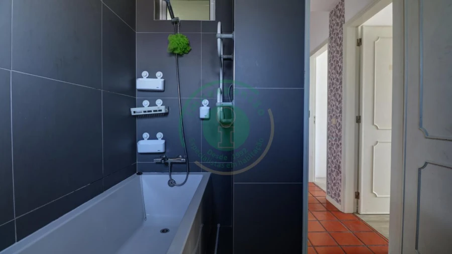 Apartamento T4 para Venda em Buarcos Foto 15