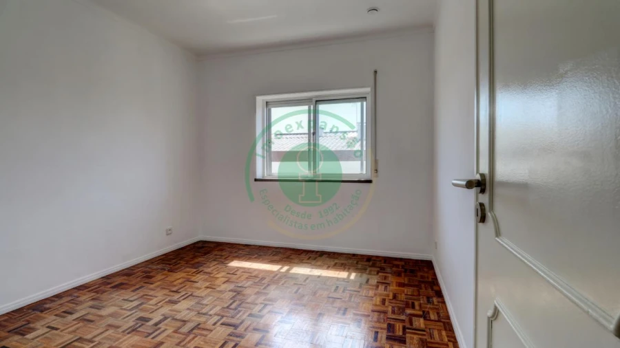 Apartamento T4 para Venda em Buarcos Foto 23