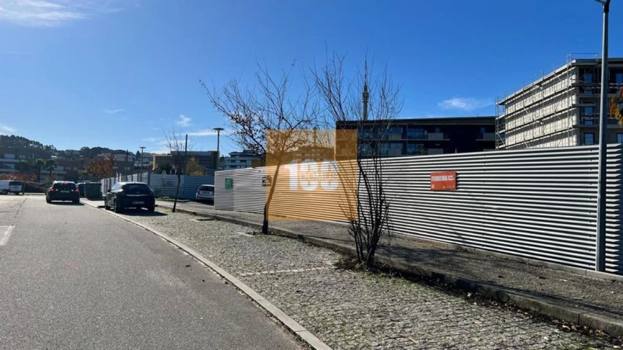 Terreno para Venda em Oliveira do Douro Foto 7