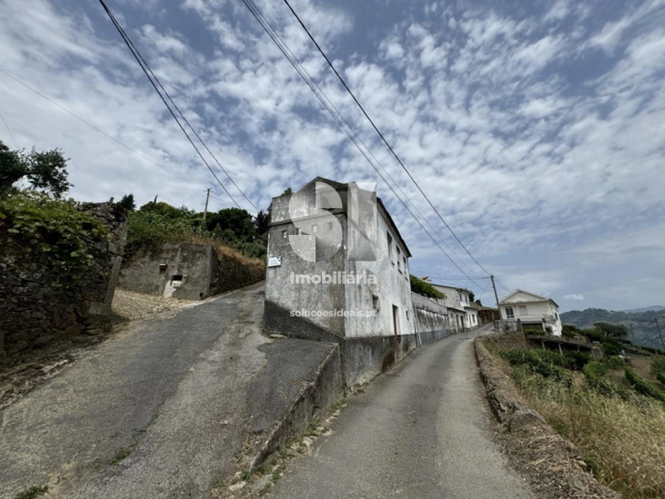 Moradia T2 para Venda em Sever Foto 2