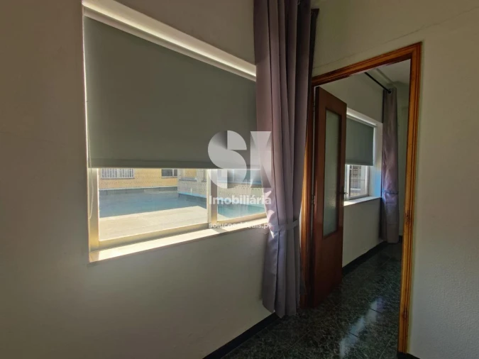 Escritório para Venda em Braga (Maximinos, Sé e Cividade) Foto 11