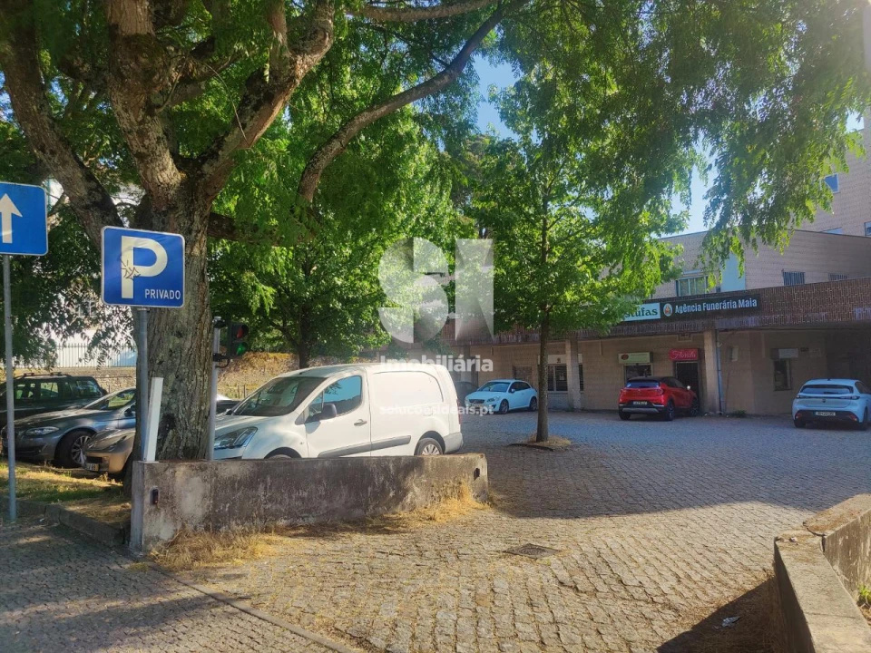 Escritório para Venda em Braga (Maximinos, Sé e Cividade) Foto 3