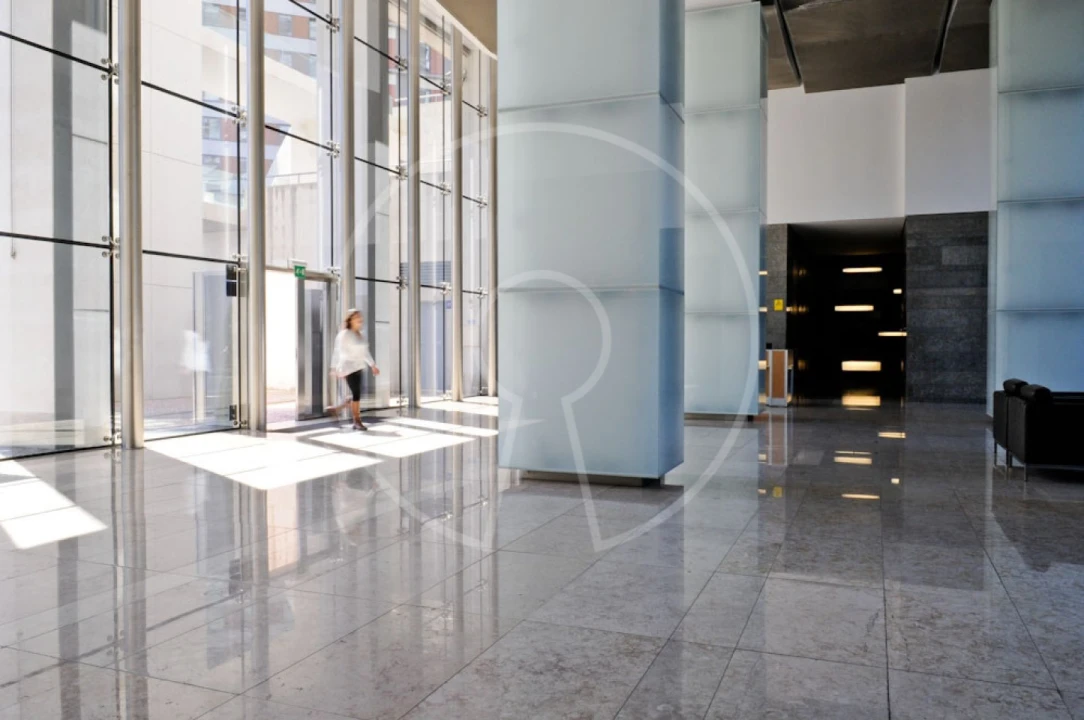 Escritório para Venda em Parque das Nações Foto 2