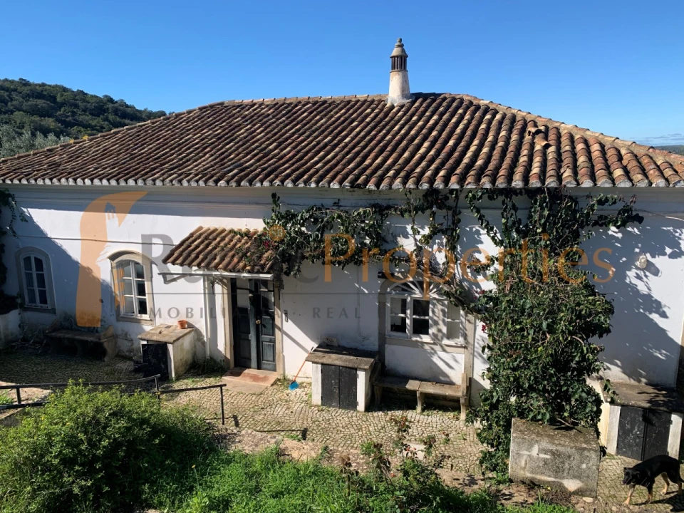 Moradia T3 para Venda em São Brás de Alportel Foto 1