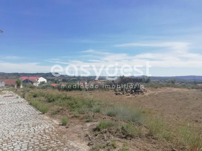 Terreno para Venda em Caria Foto 5