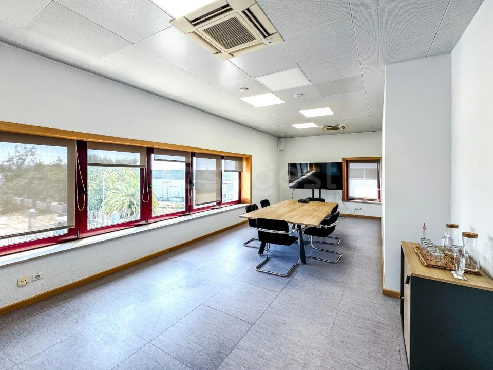 Escritório para Arrendamento em Carnaxide e Queijas Foto 4