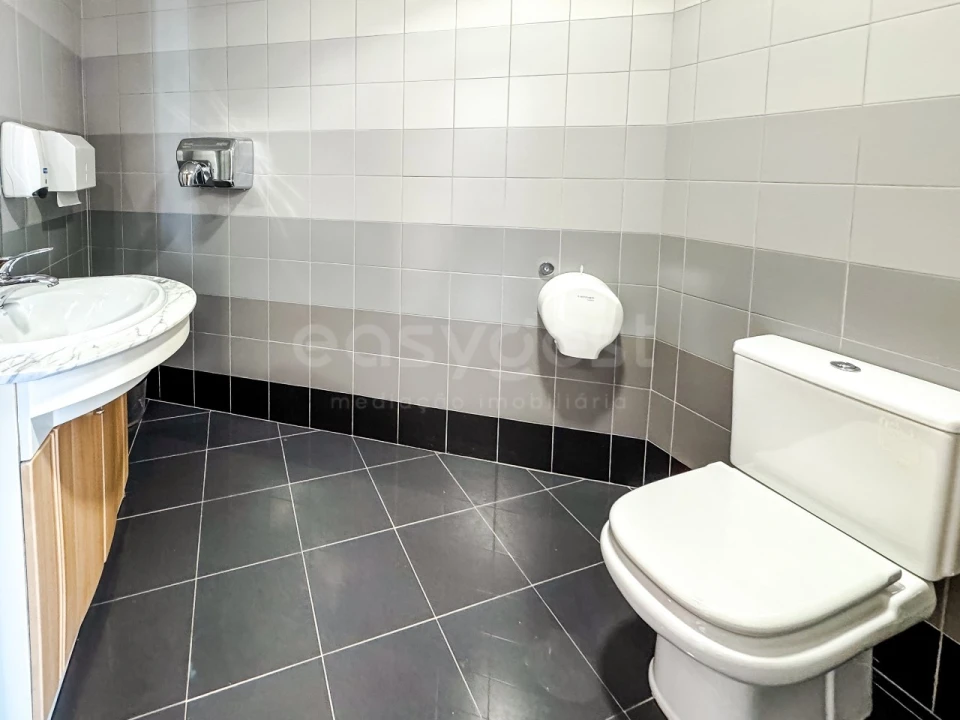 Escritório para Arrendamento em Carnaxide e Queijas Foto 6