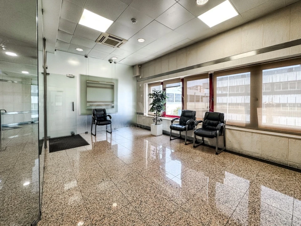 Escritório para Arrendamento em Carnaxide e Queijas Foto 16