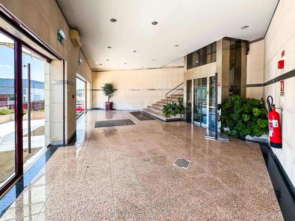 Escritório para Arrendamento em Carnaxide e Queijas Foto 20