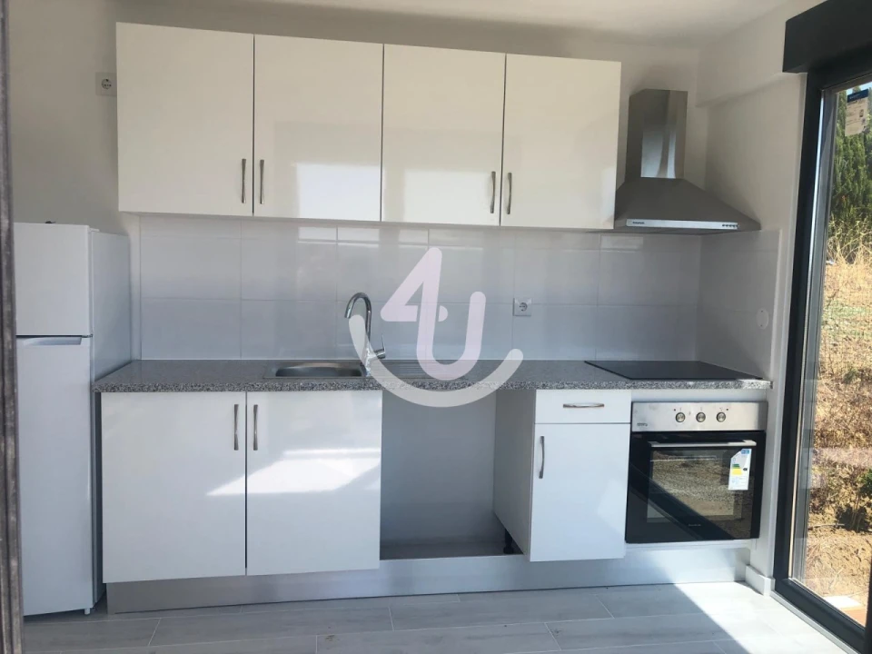 Terreno para Venda em Cela Foto 14